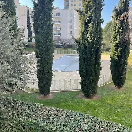 Appartement « esprit Cosy », Terrasse, Piscine, Proche Lyon *